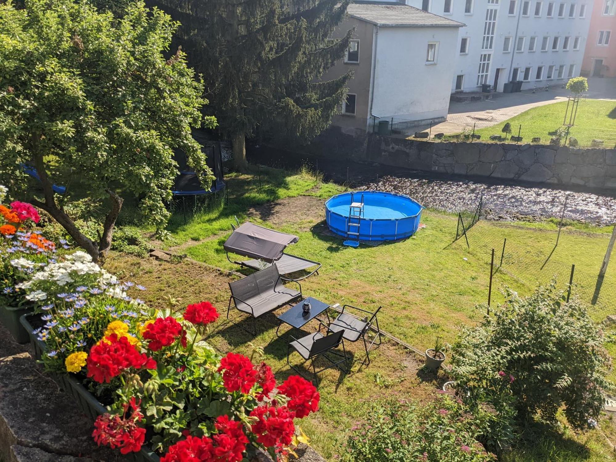 F4 - Urlaubsmagie - Grosse Wohnung Fuer Bis Zu 10 Personen Sebnitz Exterior foto