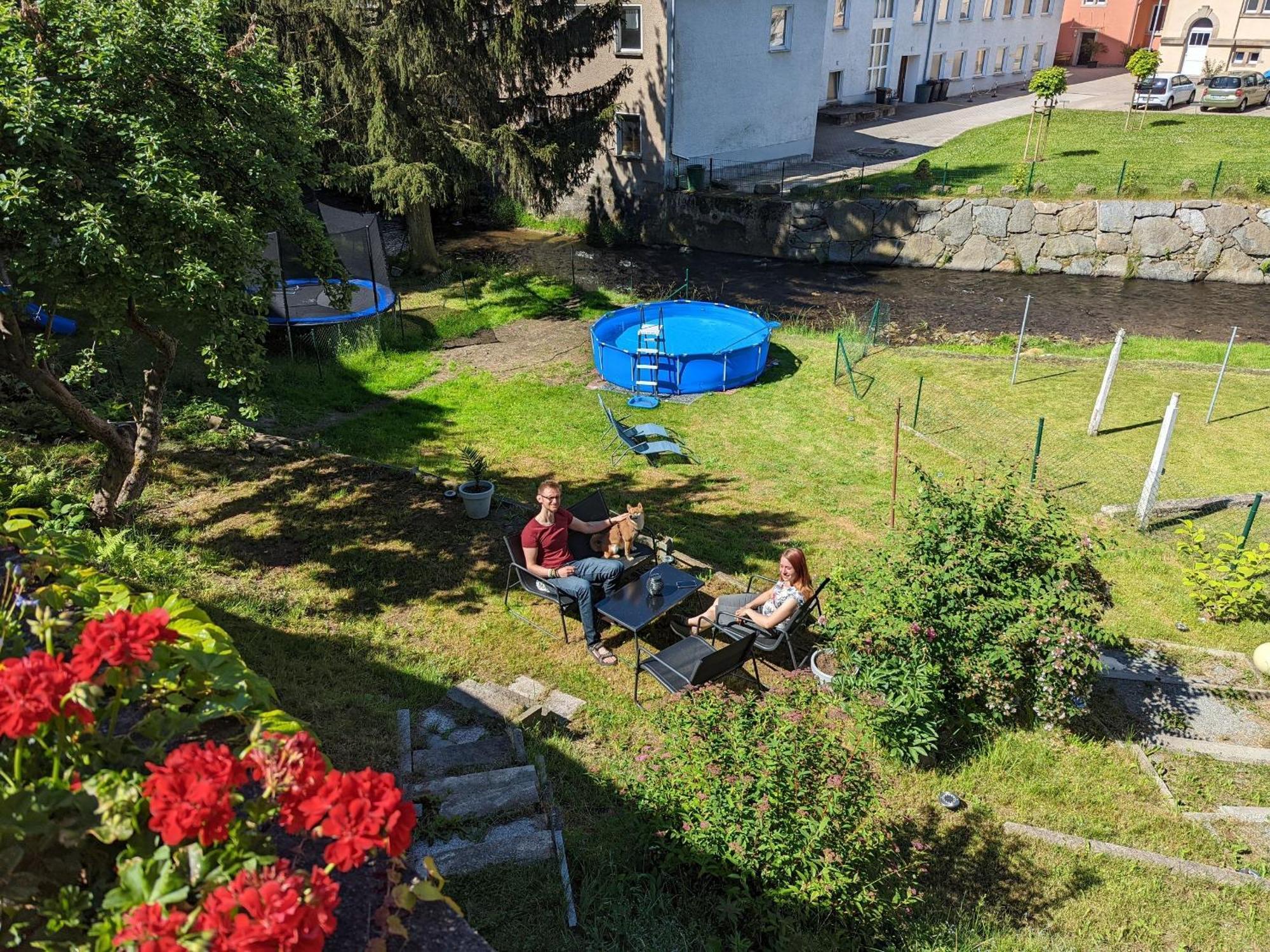 F4 - Urlaubsmagie - Grosse Wohnung Fuer Bis Zu 10 Personen Sebnitz Exterior foto