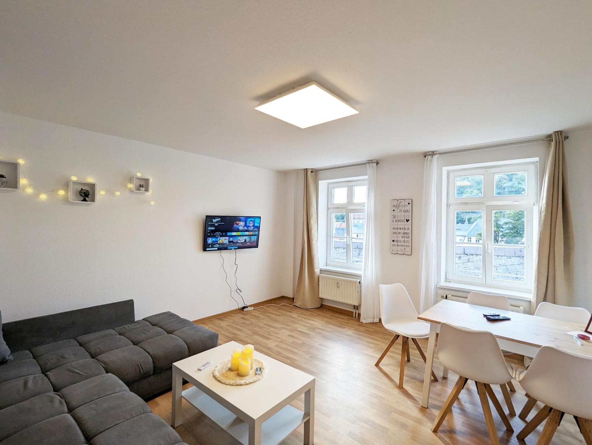 F4 - Urlaubsmagie - Grosse Wohnung Fuer Bis Zu 10 Personen Sebnitz Exterior foto