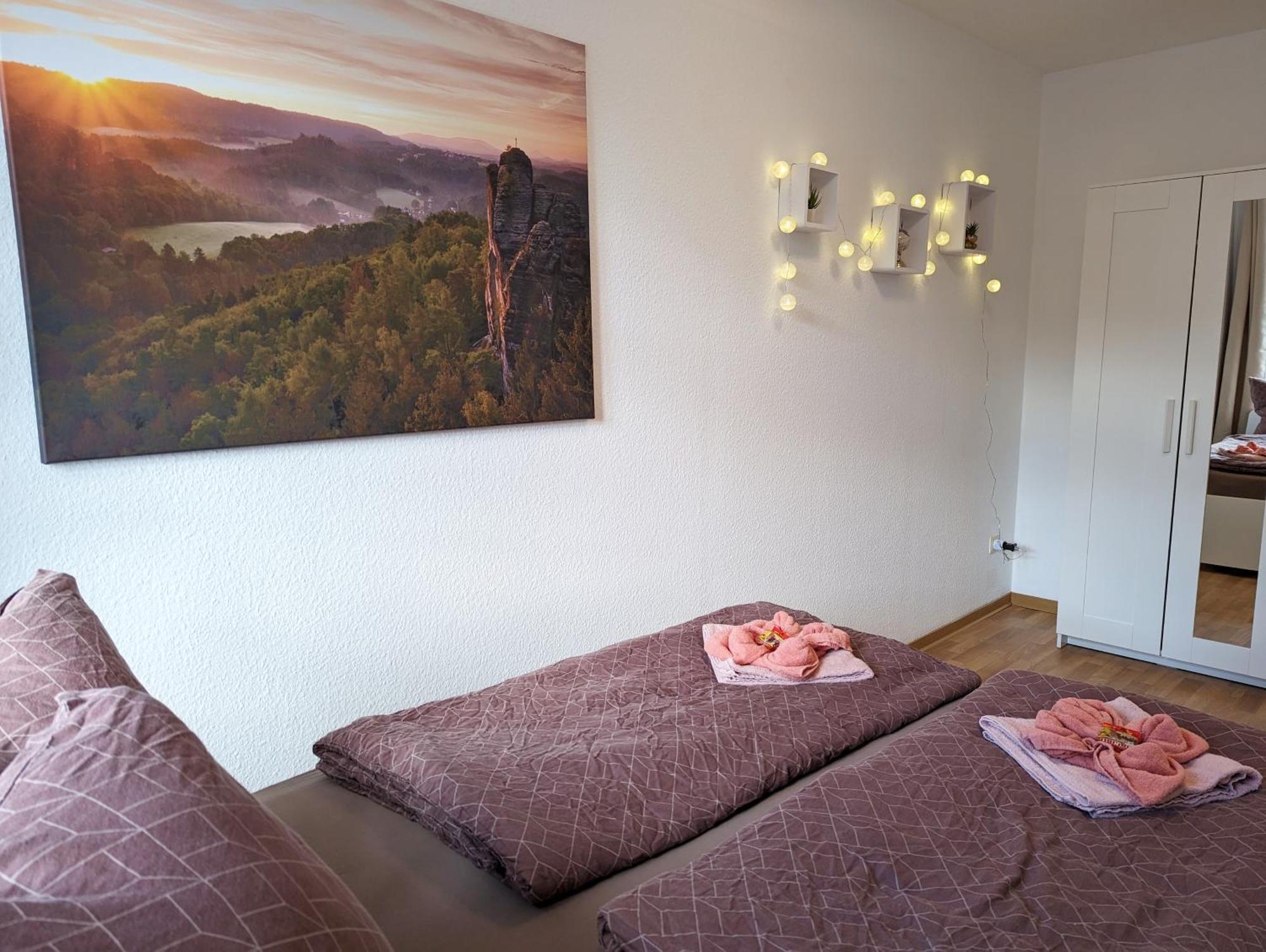 F4 - Urlaubsmagie - Grosse Wohnung Fuer Bis Zu 10 Personen Sebnitz Exterior foto